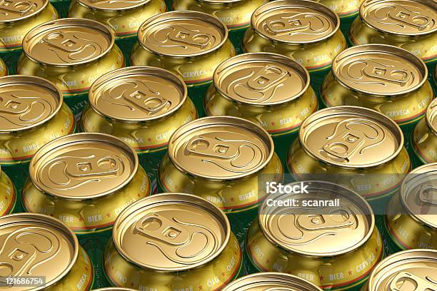 Metalldosen Mit Bier Trinken Stockfoto und mehr Bilder von Frische - Frische, Getränkedose, Glas
