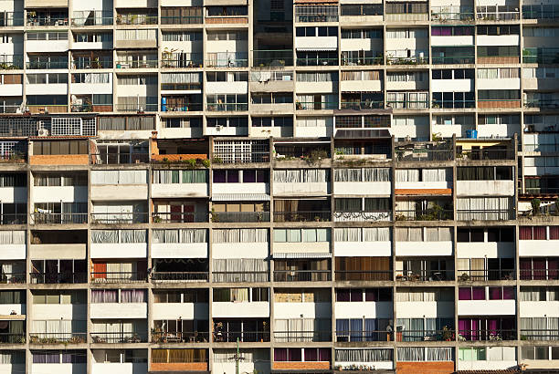 istock Popular living homes 121687223