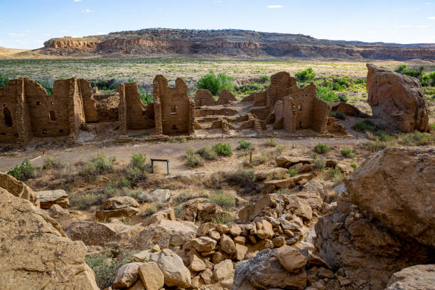 Kin Kletso Chaco Culture National Historic Park, Chaco Canyon New Mexico Kin Kletso ruins at Chaco Culture National Historic Park, Chaco Canyon New Mexico chaco culture national historic park stock pictures, royalty-free photos & images