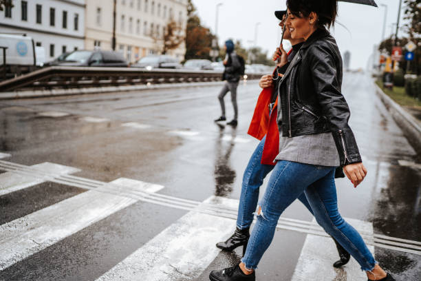 istock Crossing street 1216938137