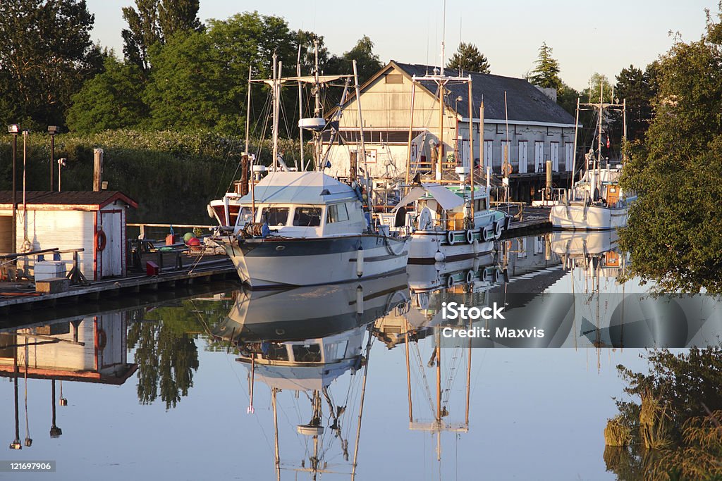 Scotch estanque al atardecer, Steveston, Columbia Británica - Foto de stock de Columbia Británica libre de derechos