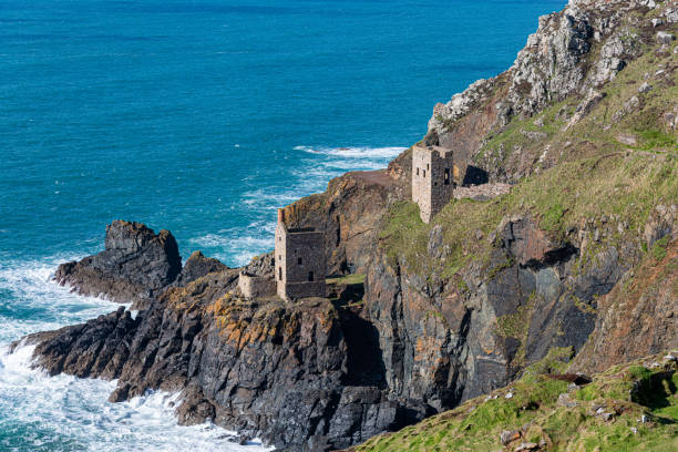 istock Tin mines on the coast at Botallack, Cornwall 1217000447