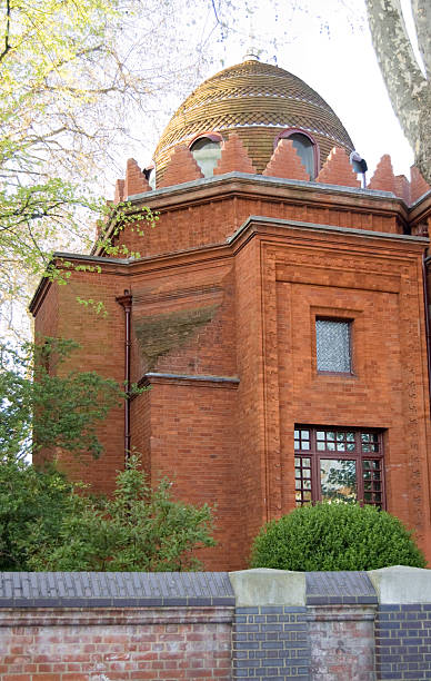 istock Arab Hall, Leighton House, Kensington 121701372
