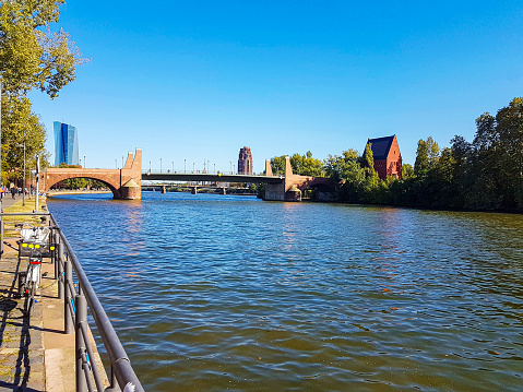 Río Meno - Frankfurt, Alemania photo