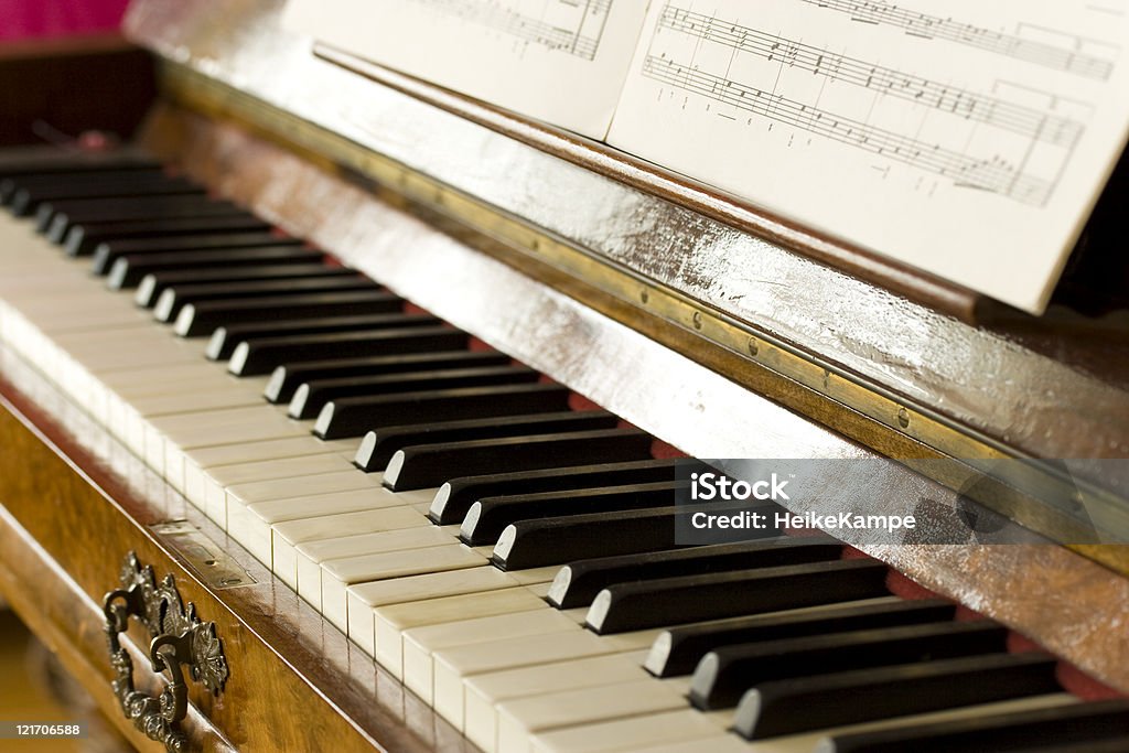 Piano de - Foto de stock de Piano royalty-free