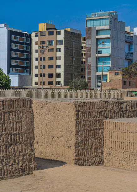 The Pre-Inca site of Huaca Pucllana, in Miraflores, Lima, Peru Huaca Pucllana or Huaca Juliana is a great adobe and clay pyramid located in the Miraflores district of central Lima, Peru, built from seven staggered platforms. huari stock pictures, royalty-free photos & images