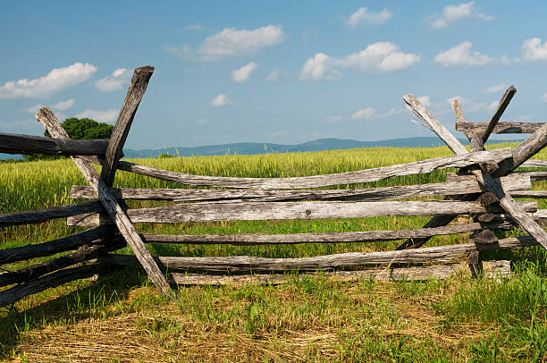 istock Antietam National Battlefield 121707658