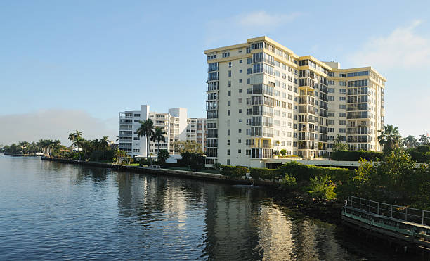 wohnzimmer auf der florida intra-küste - intra coastal stock-fotos und bilder