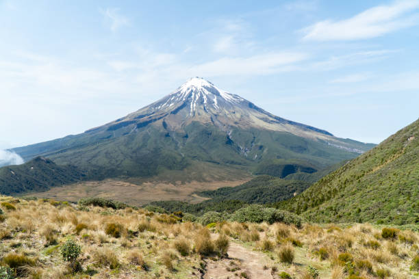 istock Mount Taranaki in New Zealand 1217110443
