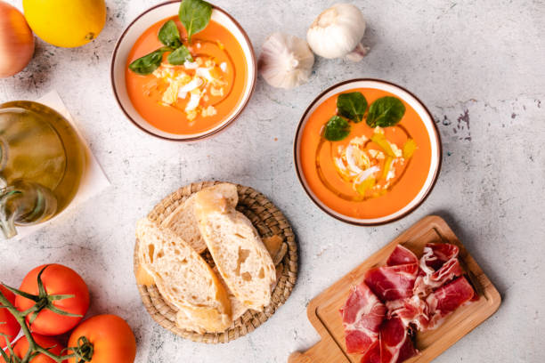 salmorejo soup with ham and eggs in a bowl - serrano chilli pepper meat ham spain imagens e fotografias de stock