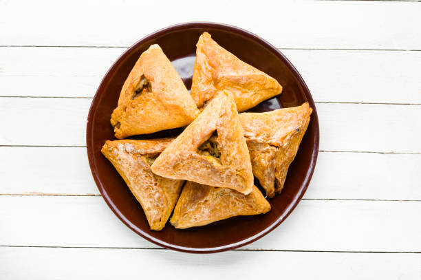 istock Russian meat and mushroom pie,kurnik 1217145595