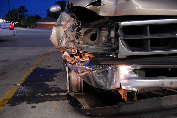smash premere - hood car headlight bumper foto e immagini stock