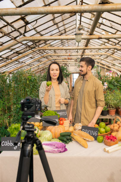 istock Bloggers teaching to choose products 1217227969
