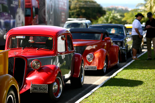 mostra di auto d'epoca - transitor foto e immagini stock