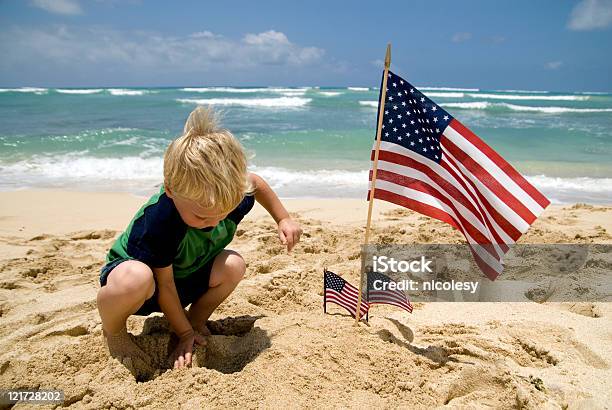 남자아이 American 포석 해변의 4에 대한 스톡 사진 및 기타 이미지 - 4, 4-5세, 7월