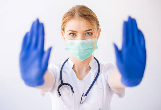 istock Doctor social distance virus 1217377592