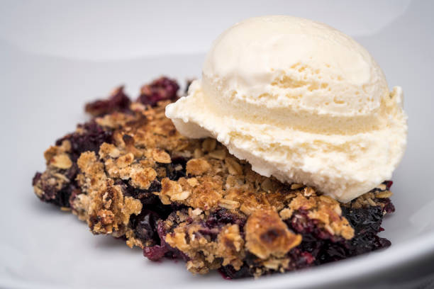 istock Blueberry Crisp Desseert 1217379855