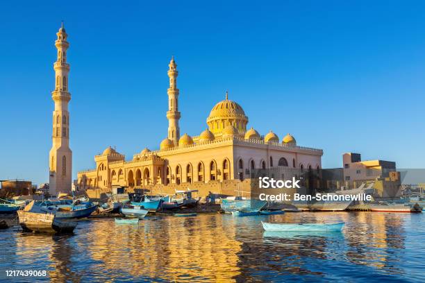 Mosque With Fishing Boats At Sea In Egypt Stock Photo - Download Image Now - Hurghada, Egypt, Mosque