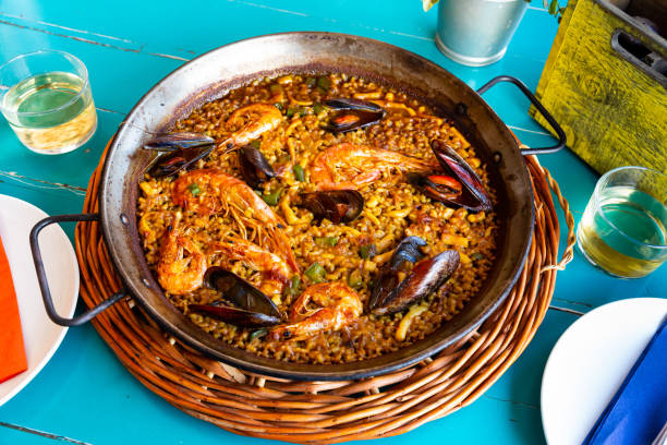 istock Paella marinera on iron frypan 1217451881