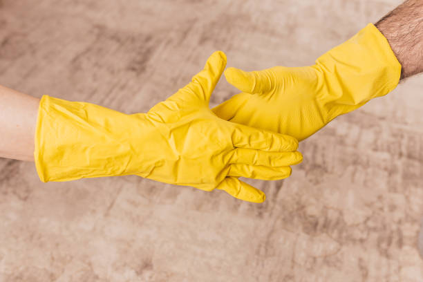 istock Tactile etiquette during the coronavirus pandemic - a ban on shaking hands 1217451977