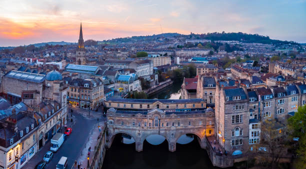 istock Evening view of Pulteney bridge in Bath, England 1217464867