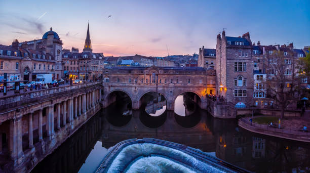 istock Evening view of Pulteney bridge in Bath, England 1217466708