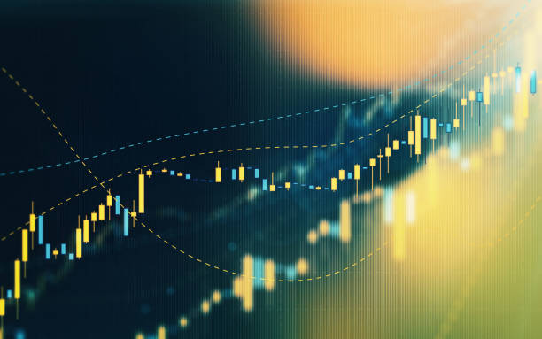 bar graph moving up auf computer-bildschirm- aktienmarkt und finanzkonzept - gelb grafiken stock-grafiken, -clipart, -cartoons und -symbole