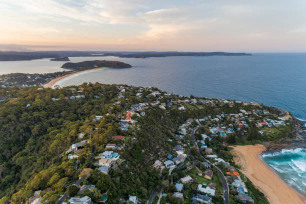 istock Suburbs on the ridge at Palm Beach, Sydney Australia 1217516709