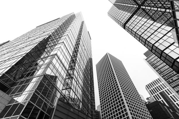 the hong kong corporate buildings (black and white) - horizontal chrome clean corporate business imagens e fotografias de stock