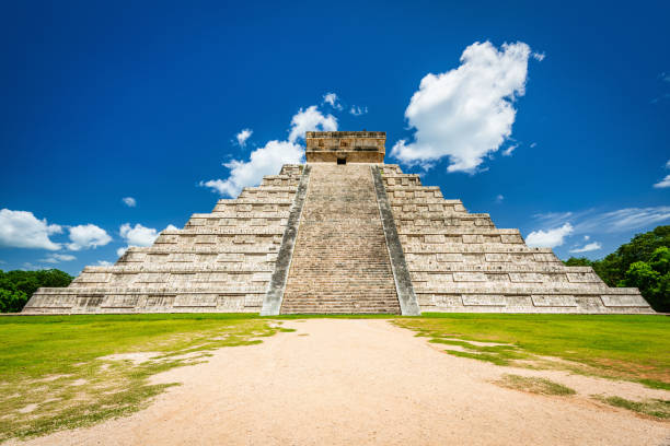 istock Chichen Itza El Castillo Maya Temple Pyramid of Kukulcan Mexico 1217550787