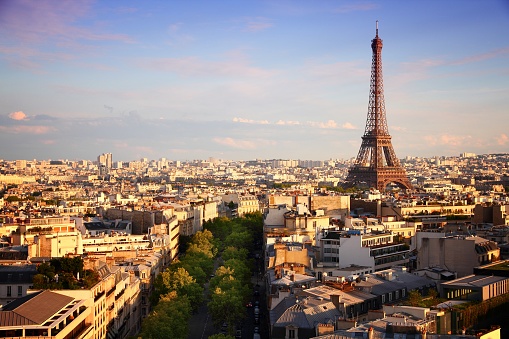 Paris sunset city view with Eiffel Tower.