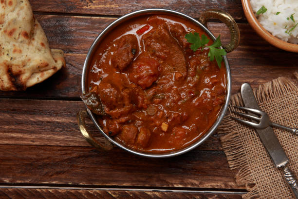 caxemira rogan josh - beef bowl curry dish curry sauces - fotografias e filmes do acervo