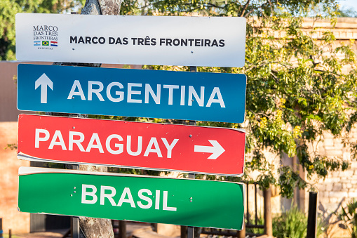 Board Triple Frontier or Tree Borders – Brazil, Argentina and Paraguay