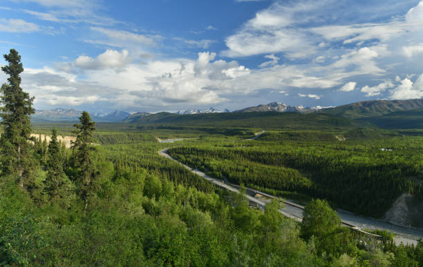 istock Parks Highway in the Alaska Range. 1217702036
