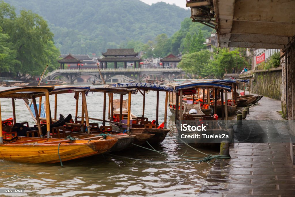 boats tours in Fenghuang Ancient Town, China Ancient Stock Photo