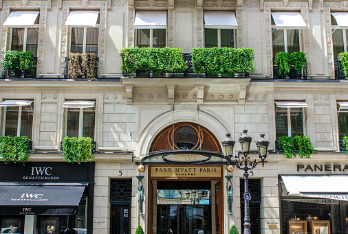 In August 2016, rich tourists were staying in the Palace Park Hyatt Vendome in Paris