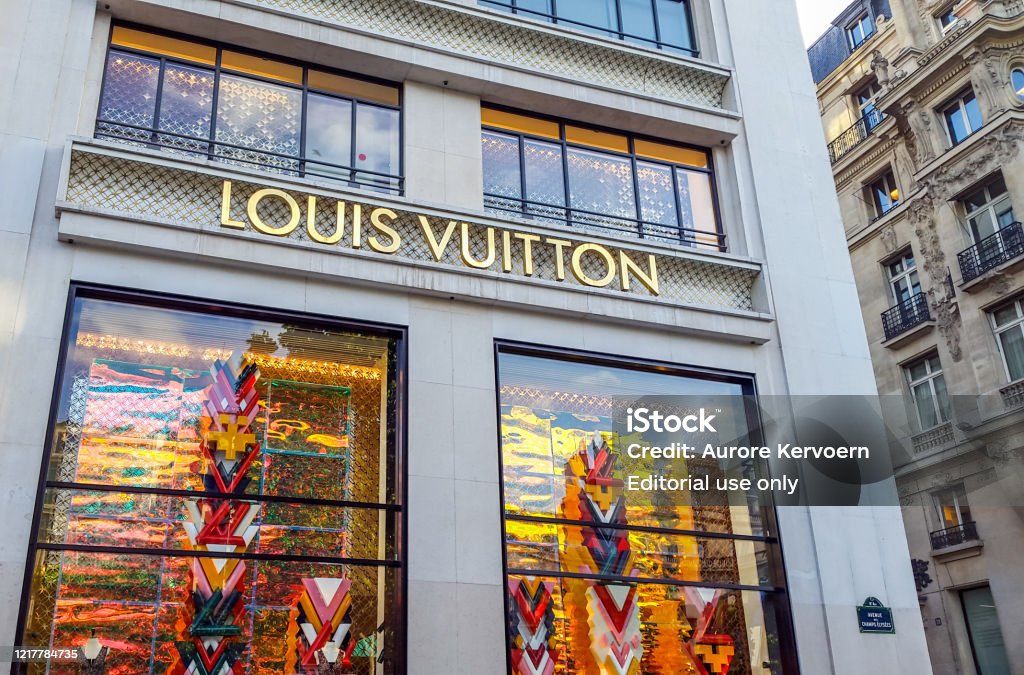 Shopping in Paris at Louis Vuitton
