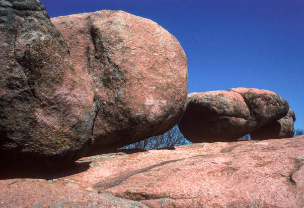 istock Elephant Rocks State Park - Elephant Boulders - 2002 1217915140