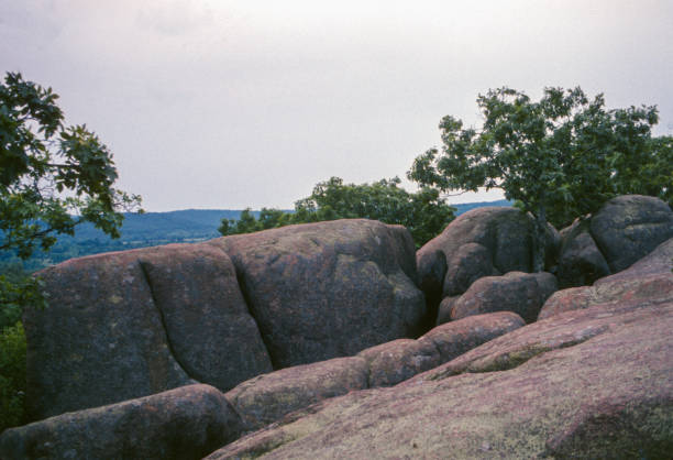 istock Elephant Rocks State Park - Granite Landscape - 1975 1217915920