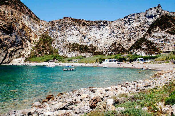 isla palmarola - moraine fotografías e imágenes de stock