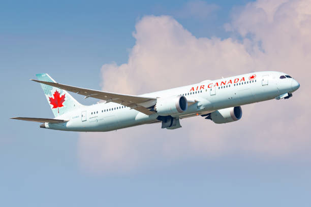 aereo boeing 787 air canada a francoforte - boeing 787 air vehicle airplane foto e immagini stock