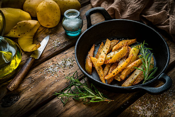 istock Preparing french fries 1218054667