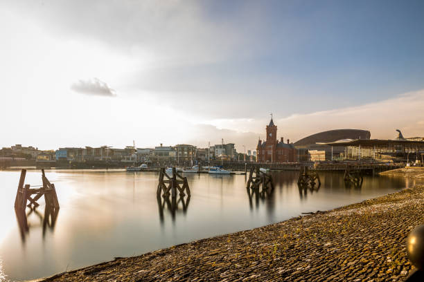 pierhead w: cardiff - cardiff wales bay uk zdjęcia i obrazy z banku zdjęć