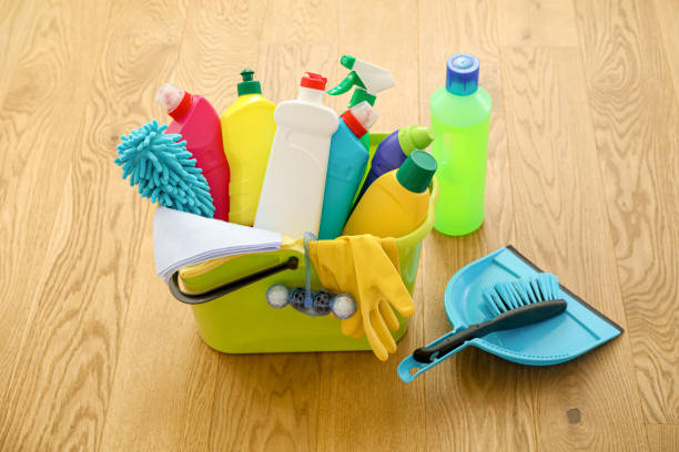 istock Various household products in plastic bucket 1218082481