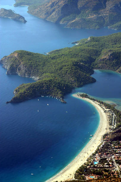istock Oludeniz Lagoon in Fethiye 1218107324