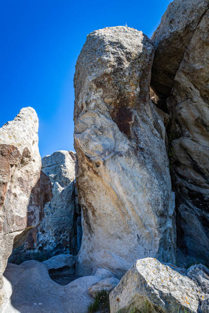 city of rocks, idaho - idaho rock climbing city of rocks mountain imagens e fotografias de stock