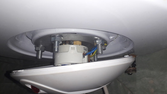 Repair and installation of a water heater in an the apartment