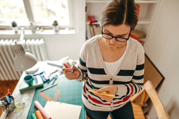 istock Design professional working at home 1218187179