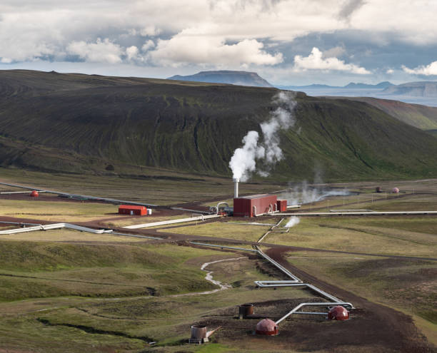 kraftwerk krafla im norden islands - iceland hot spring geothermal power station geyser stock-fotos und bilder