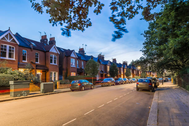 Evening in London suburb, UK Evening in London suburb, UK chiswick stock pictures, royalty-free photos & images